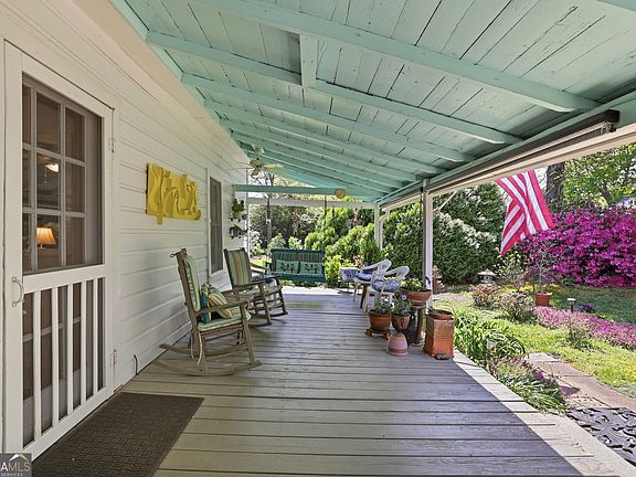 2nd image of 236 Garrison Rd