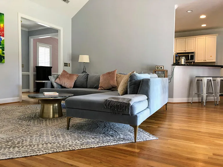 5016 Monck Ct — Photo 2