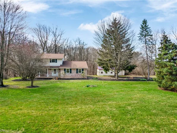 15220 Orrville St NW, North Lawrence, OH 44666