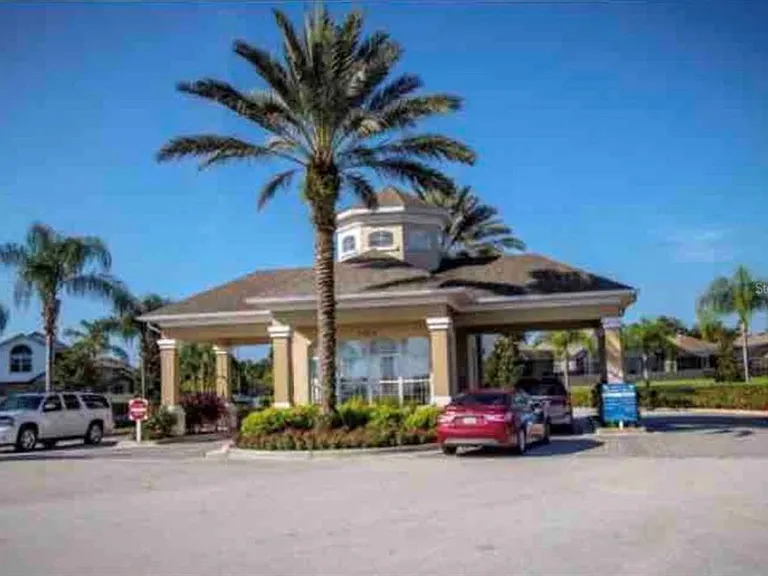 2310 Silver Palm Dr #302 — Photo 34