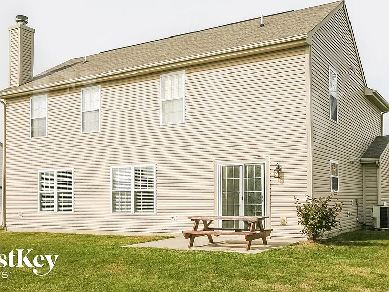 10883 Ashwood Dr — Photo 13