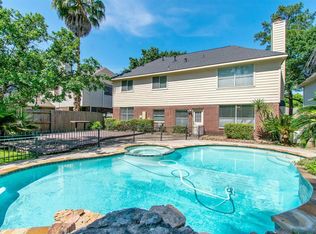 15923 Cutten Rd, Houston, TX 77070