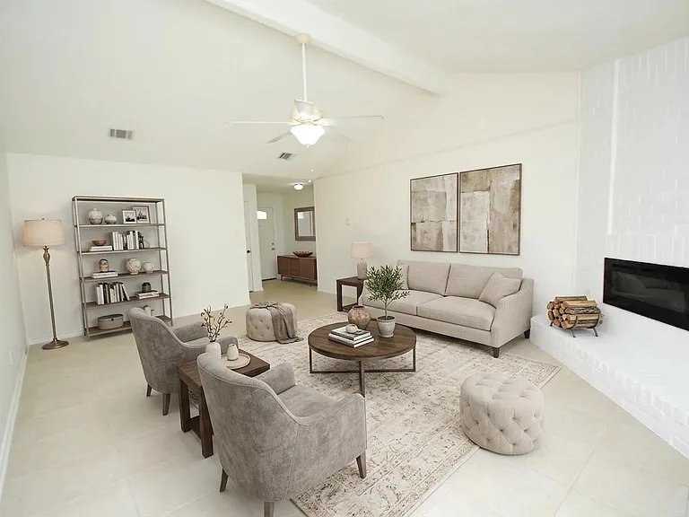 22619 Leedstown Ln — Photo 4