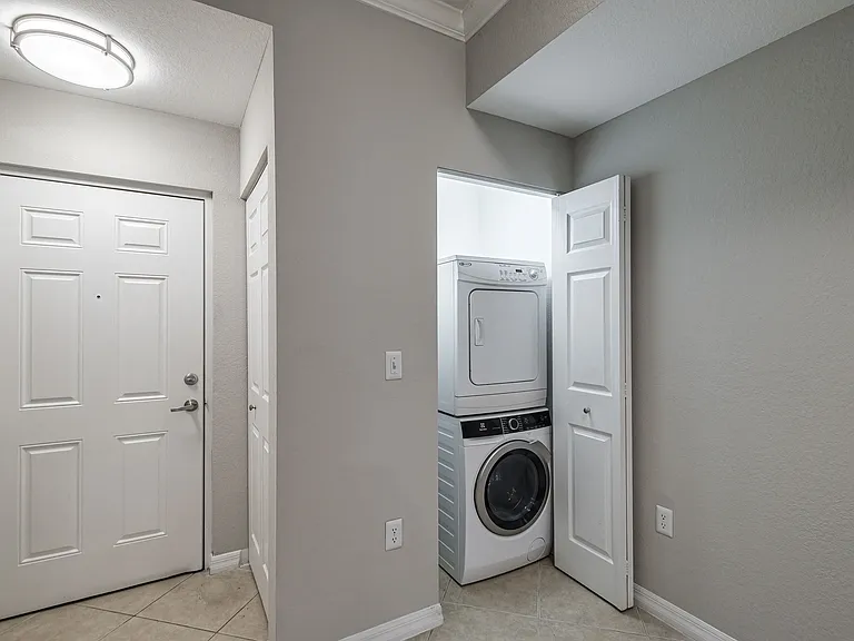 Bell Miramar Place — Photo 1