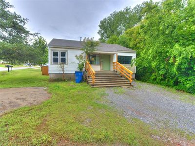 1223 E Warner Ave, Guthrie, OK, 73044