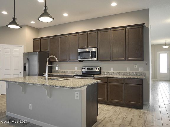5th image of 4230 Sage Brush Cir