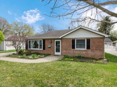 837 E Rockland Rd, Libertyville, IL, 60048