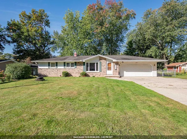 1434 Baumgart Rd, Green Bay, WI 54304