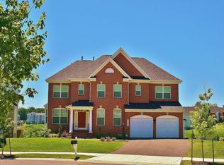 2813 Green Lake Cir, Baltimore, MD 21209