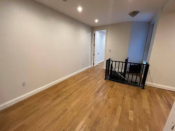 3rd image of 23-35 29th Ave #3