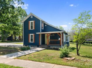 270 S Peak St, Columbus, NC 28722