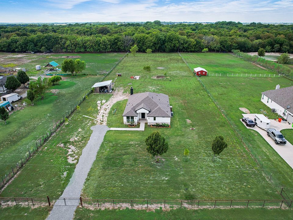 1st image of 2065 S Sky Meadows Dr
