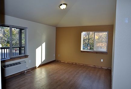 3rd image of 555 S Catlin St APT 108