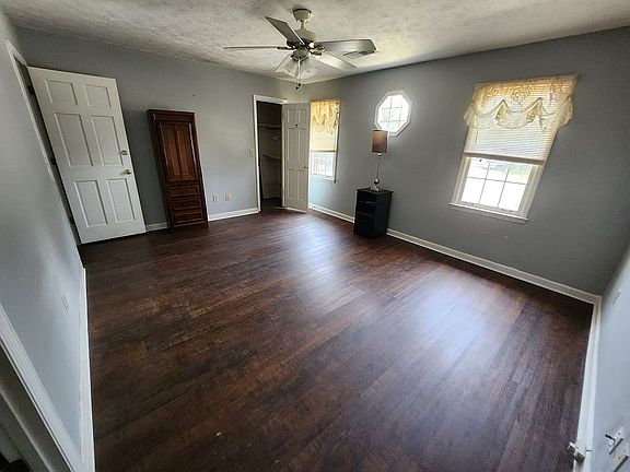 5th image of 4854 Indian Lake Ct
