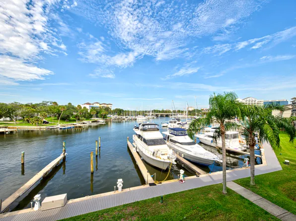 2240 Front St APT 202, Melbourne, FL 32901