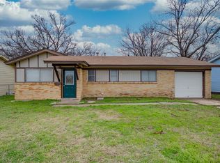 1628 Watauga Rd, Blue Mound, TX 76131
