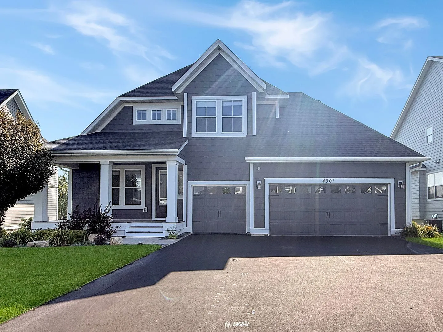 5 bed, 5.0 bath, 4780 sqft, $4,750 — Photo 2