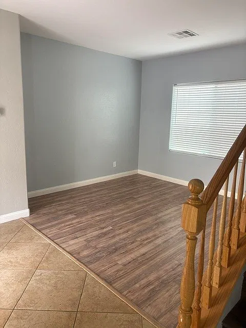 3 bed, 2.5 bath, 2066 sqft, $1,950 — Photo 4