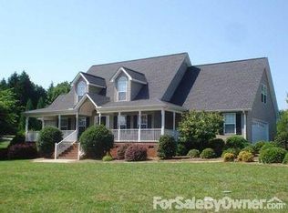 106 Breckenridge Dr, Six Mile, SC 29682