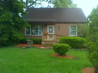 7816 Suburban Ln, Bridgeview, IL 60455