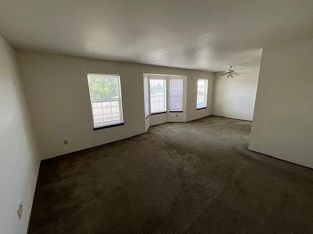 2 bed, 1.5 bath, 1050 sqft, $1,950 — Photo 3