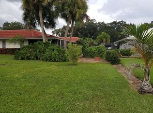 1708 Riviera Cir, Sarasota, FL 34232