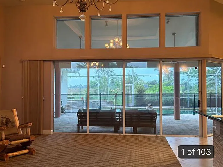 605 Mirror Lakes Dr — Photo 15