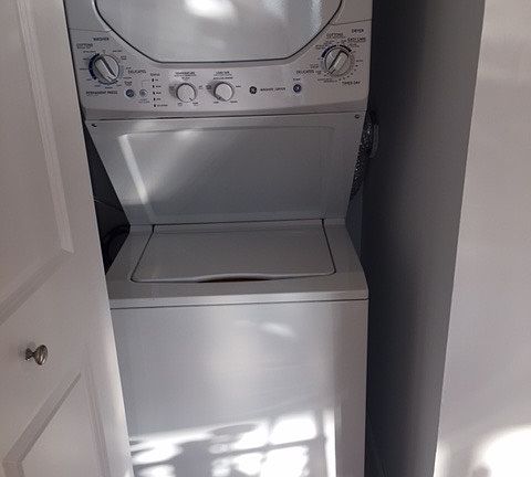 2nd image of 30 Hudson St