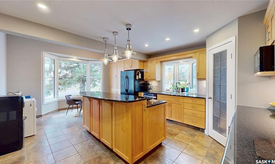 1st image of 3355 Westminster ROAD