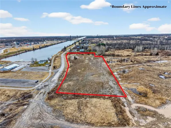 260 Colborne St, Welland, ON L3B 3P1