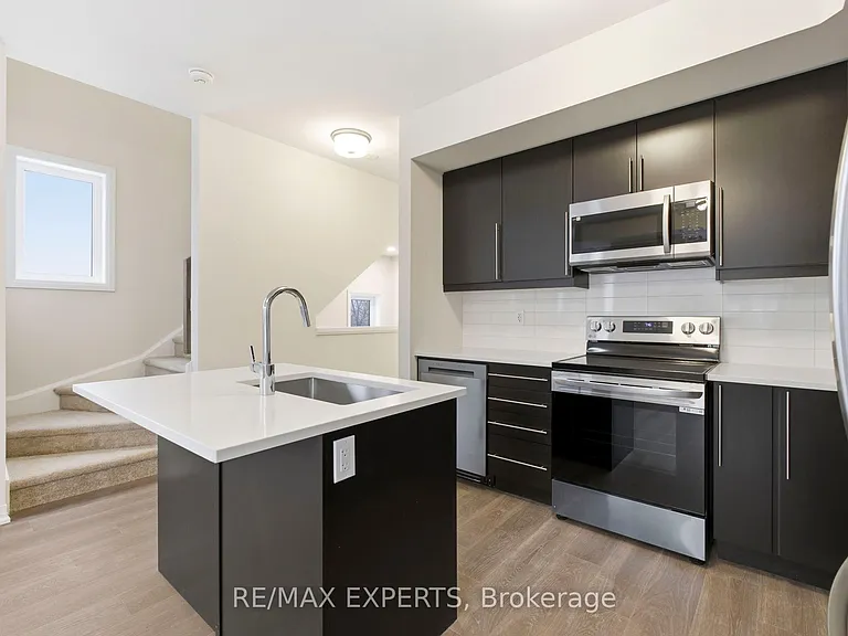 660 Colborne St W #49 — Photo 16