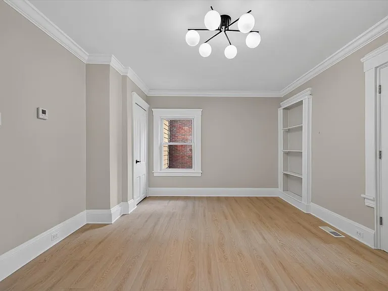 2113 Fairview Ave #1 — Photo 5