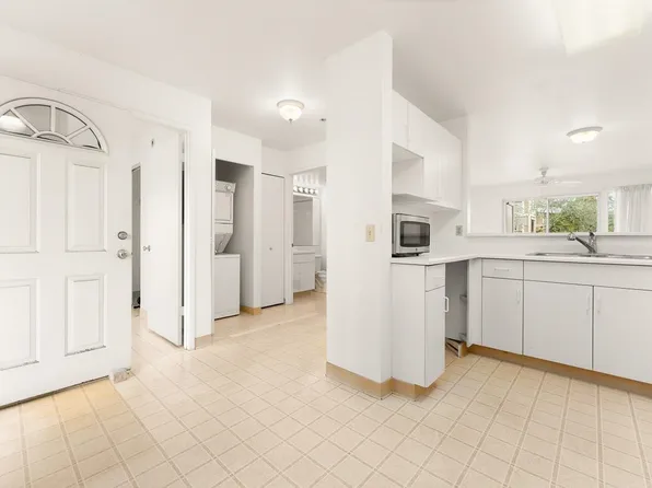 10 Piwai Ln #45-103, Wailuku, HI 96793