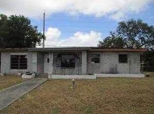 414 SW 2nd Ter, Dania Beach, FL 33004