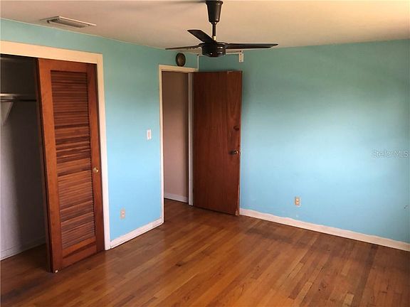 3rd image of 8714 Bay Crest Ln