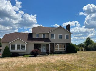 95 River Glen Rd, Shawangunk, NY 12589