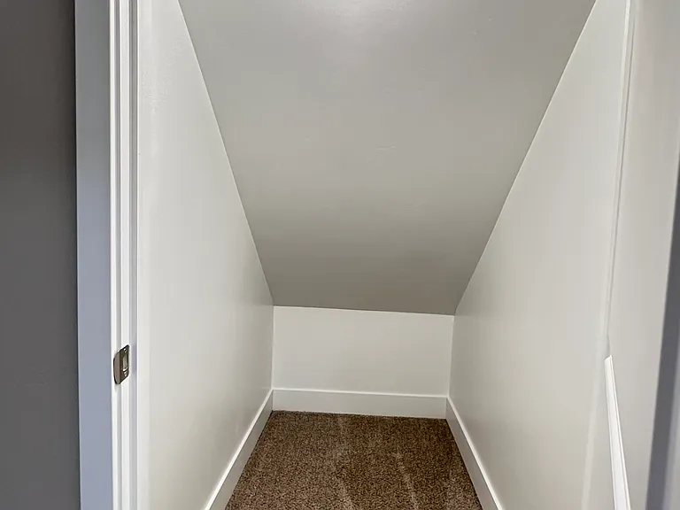 2830 Blackwood — Photo 28