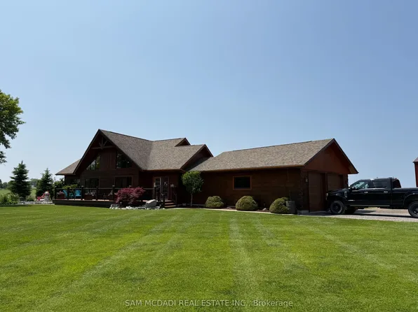 8529 Kinnaird Rd, Lambton Shores, ON N0N 1J3