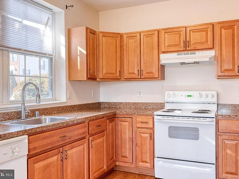 736 Heather Stone Loop — Photo 15