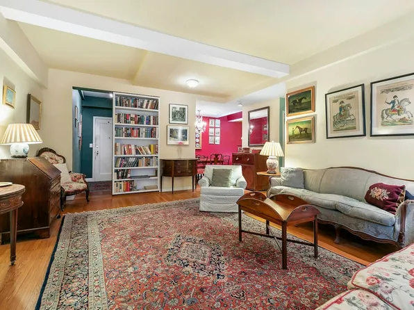 435 East 57th Street image 2 of 8