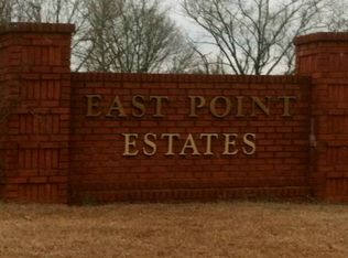 370 Cloverleaf Cir, Killen, AL 35645