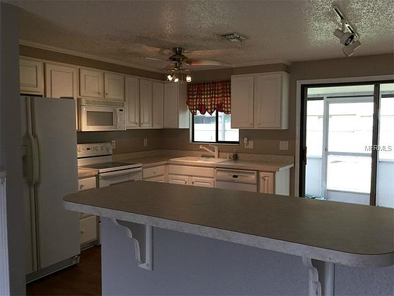2nd image of 618 Timber Bay Cir E