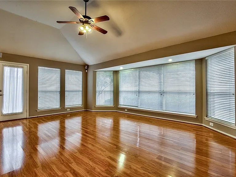 3016 Afton Ridge Dr — Photo 20