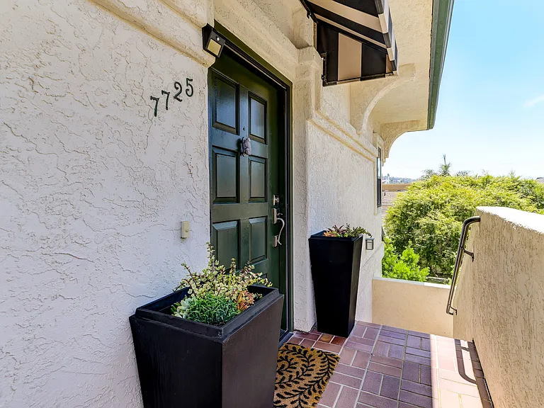 7725 Eads Ave — Photo 20
