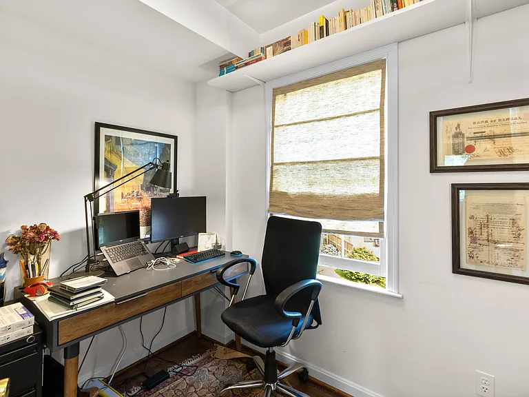 3909 Watson Pl NW — Photo 34