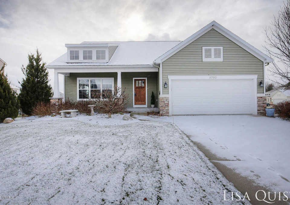 1st image of 5760 Beyhill Dr NE