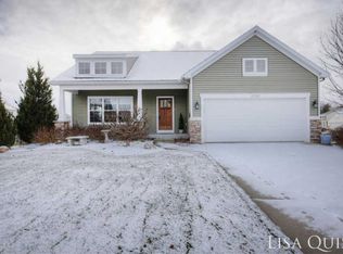 5760 Beyhill Dr NE, Belmont, MI 49306