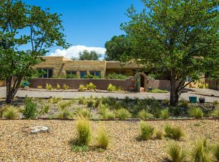 24 Manzano Rd, Corrales, NM 87048