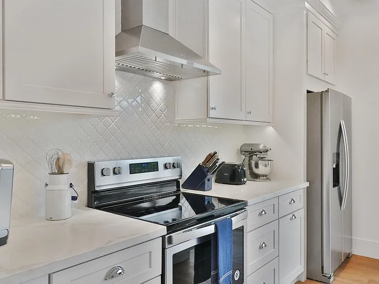 310 Rimrock Rd — Photo 14