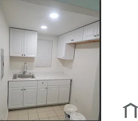 1 bed, 450 sqft, $1,900 — Photo 1